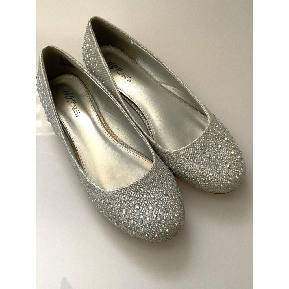 Hot Cakes Silver Rhinestone Ballet Flats Orleans Sparkly Dress Shoes 7.5M